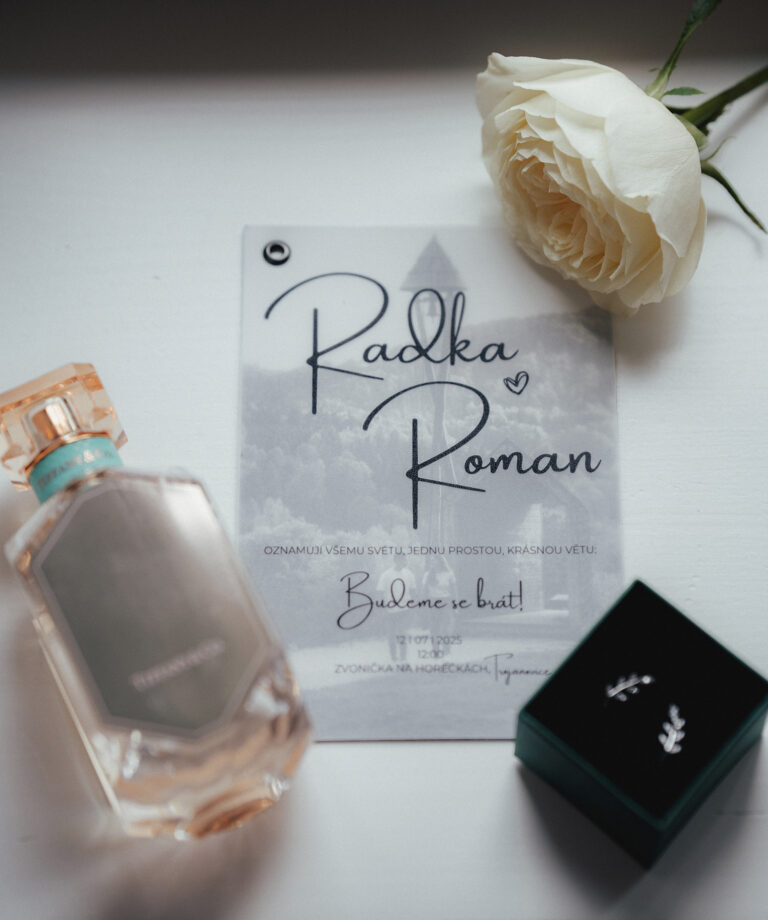 Svatební oznámení a prstýnky, Rekovice